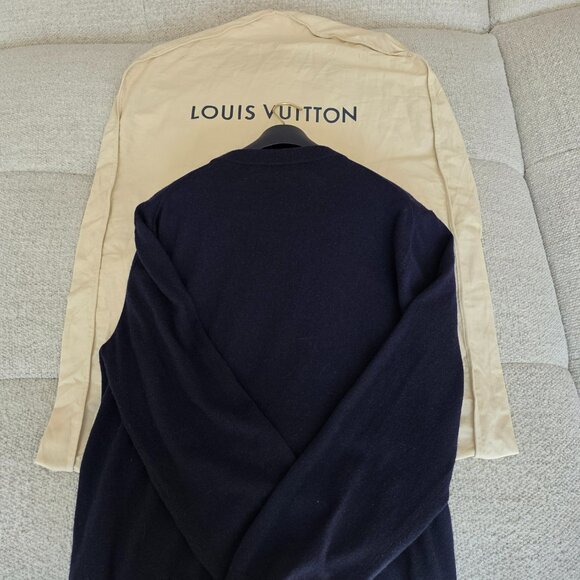 Louis Vuitton 100 % Cashmere Sweaters by Virgil Abloh - Picture 15 of 16